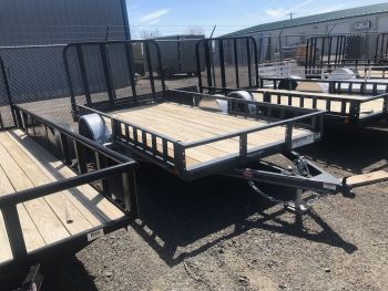 2022 PJ U2 MODEL 6'X12' WITH SIDE LOAD and RAMP